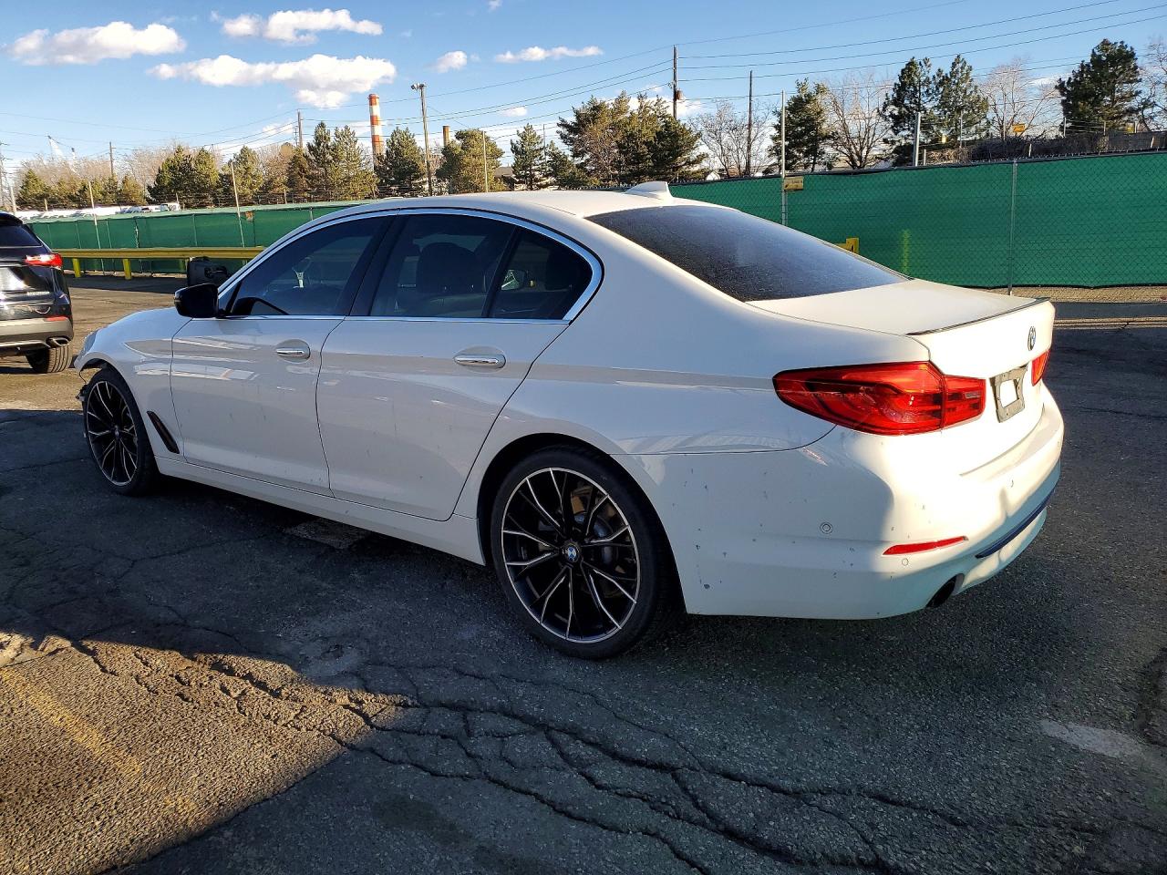 2017 BMW 530 XI photo 2