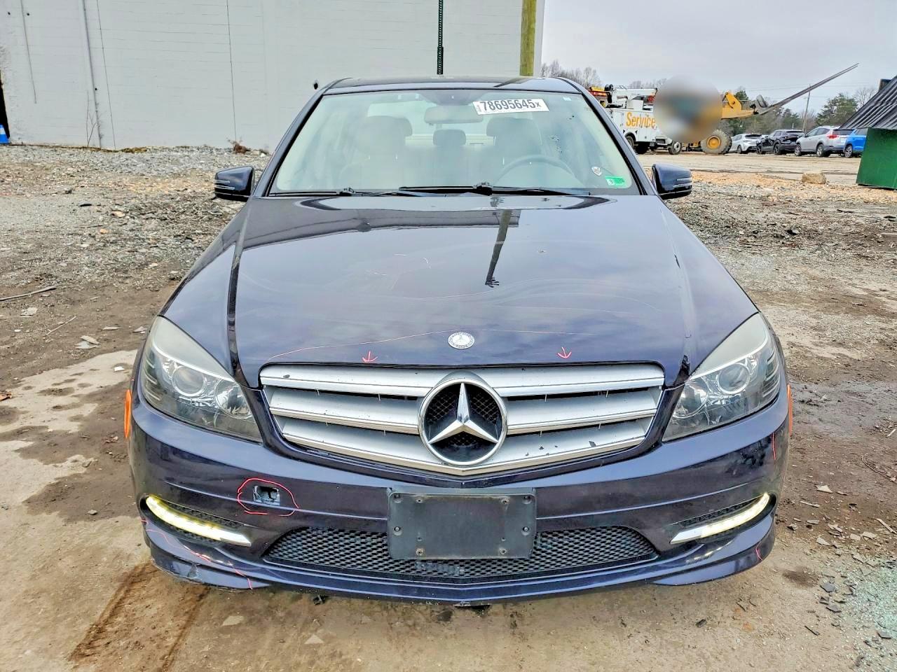 2011 MERCEDES-BENZ C 300 4MATIC photo 9