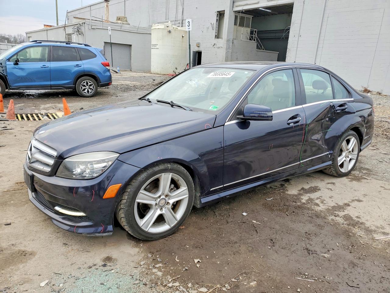 2011 MERCEDES-BENZ C