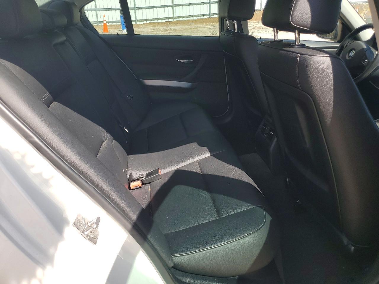 2011 BMW 328 I photo 10