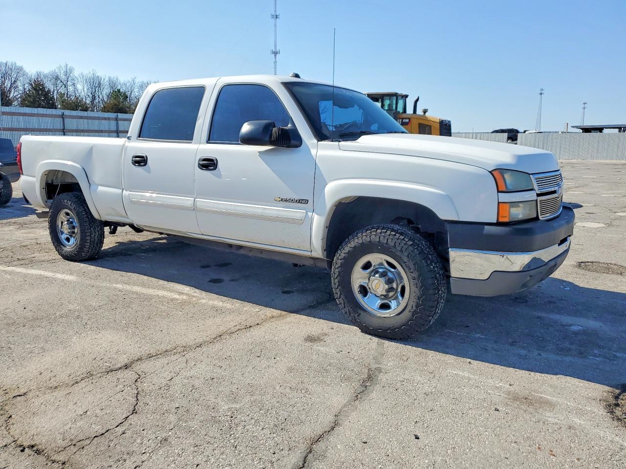 2005 CHEVROLET SILVERADO C2500 HEAVY DUTY photo 4