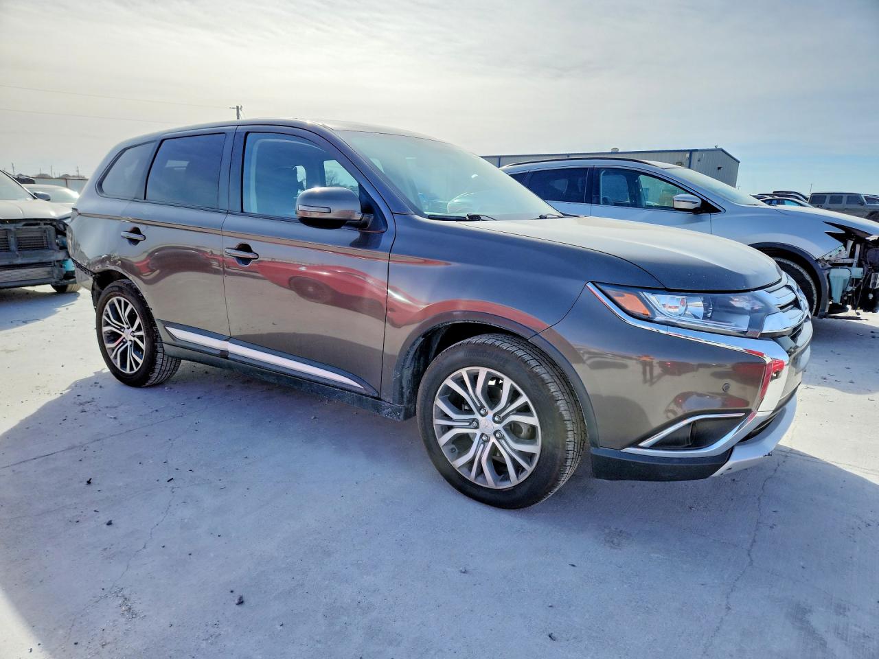 2017 MITSUBISHI OUTLANDER SE photo 7