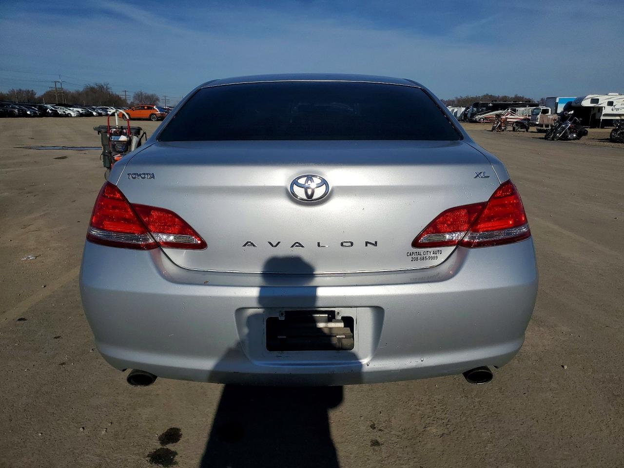 2006 TOYOTA AVALON XL photo 11