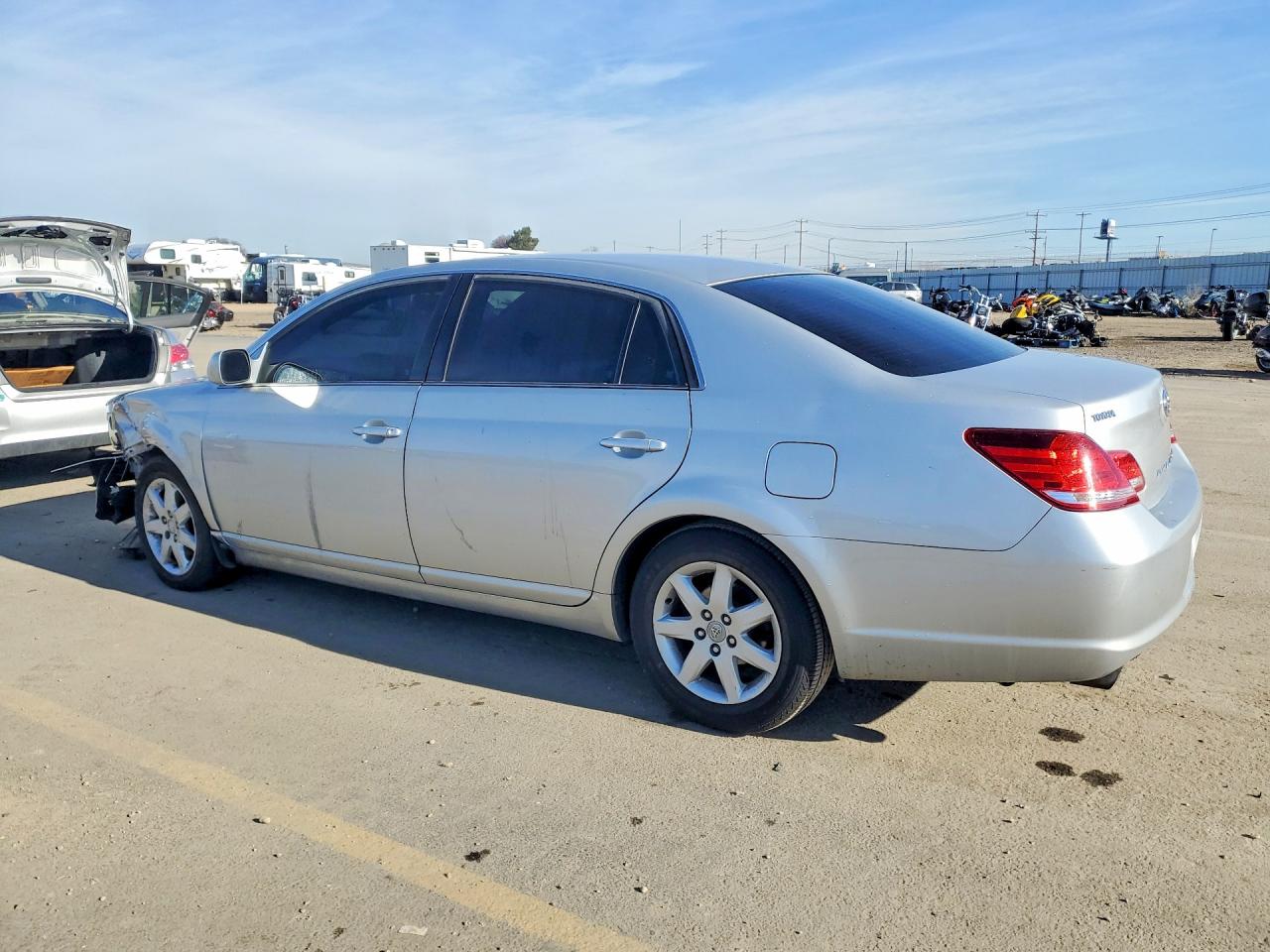 2006 TOYOTA AVALON XL photo 3