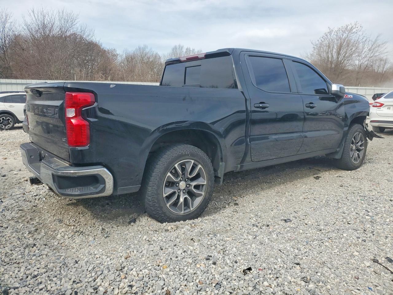 2019 CHEVROLET SILVERADO K1500 LT photo 7