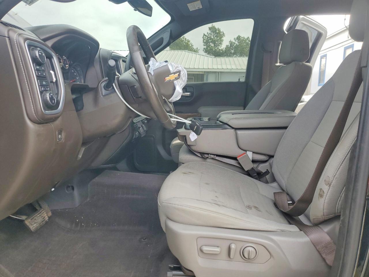 2019 CHEVROLET SILVERADO K1500 LT photo 19
