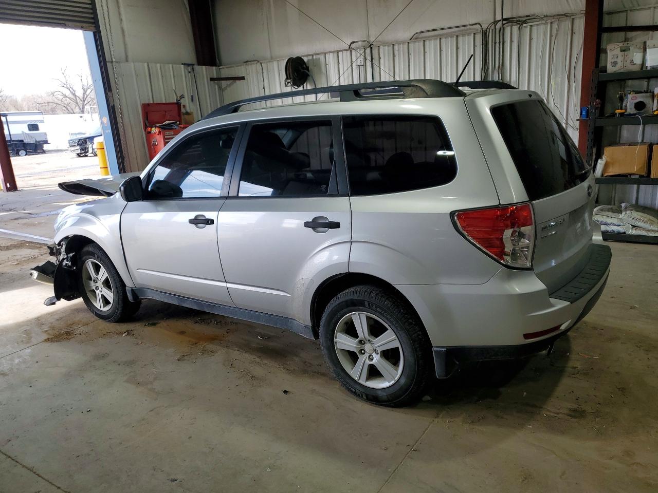 2010 SUBARU FORESTER XS photo 5