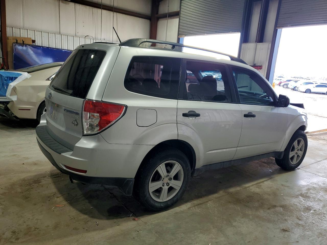 2010 SUBARU FORESTER XS photo 9