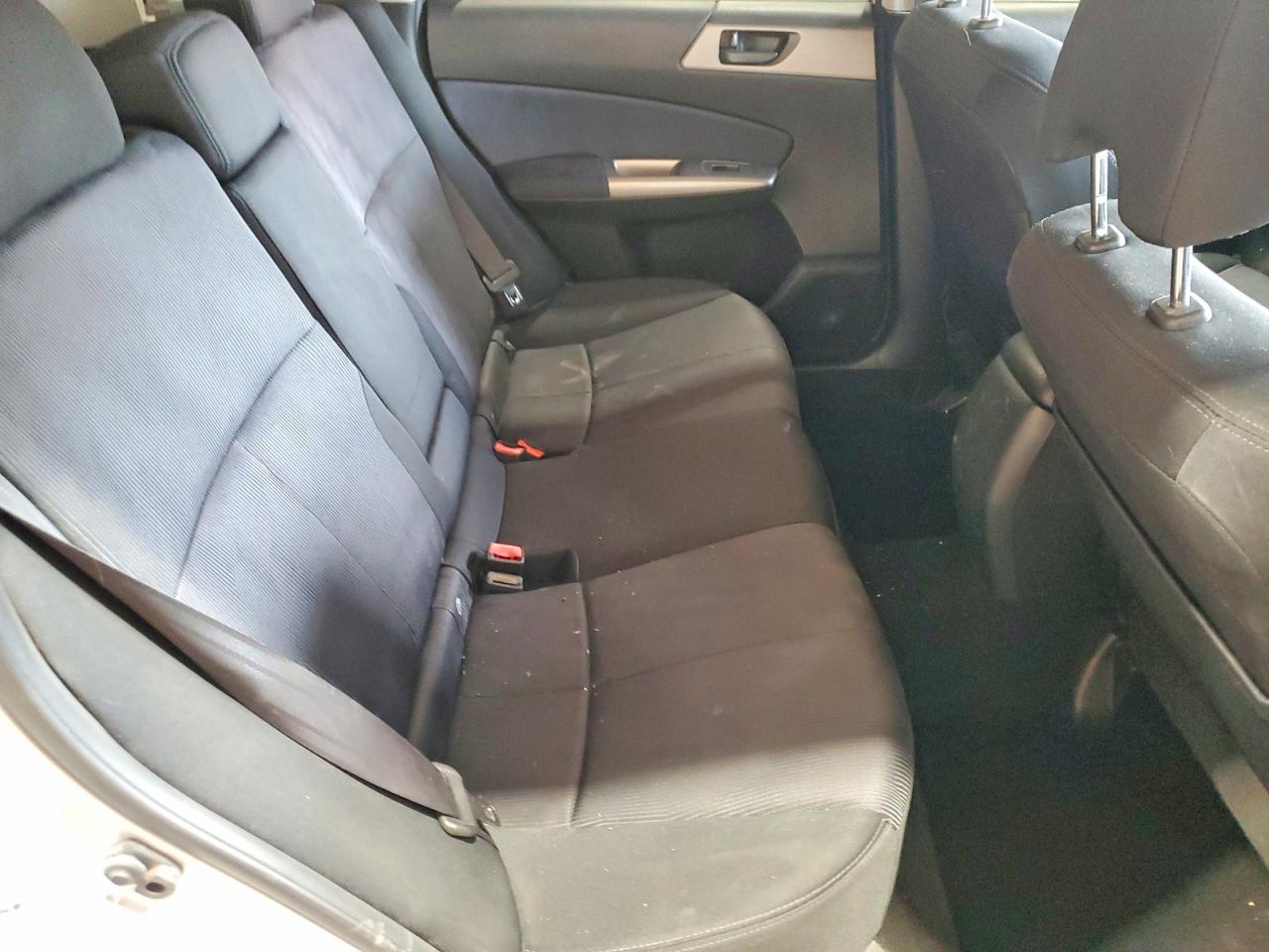 2010 SUBARU FORESTER XS photo 41