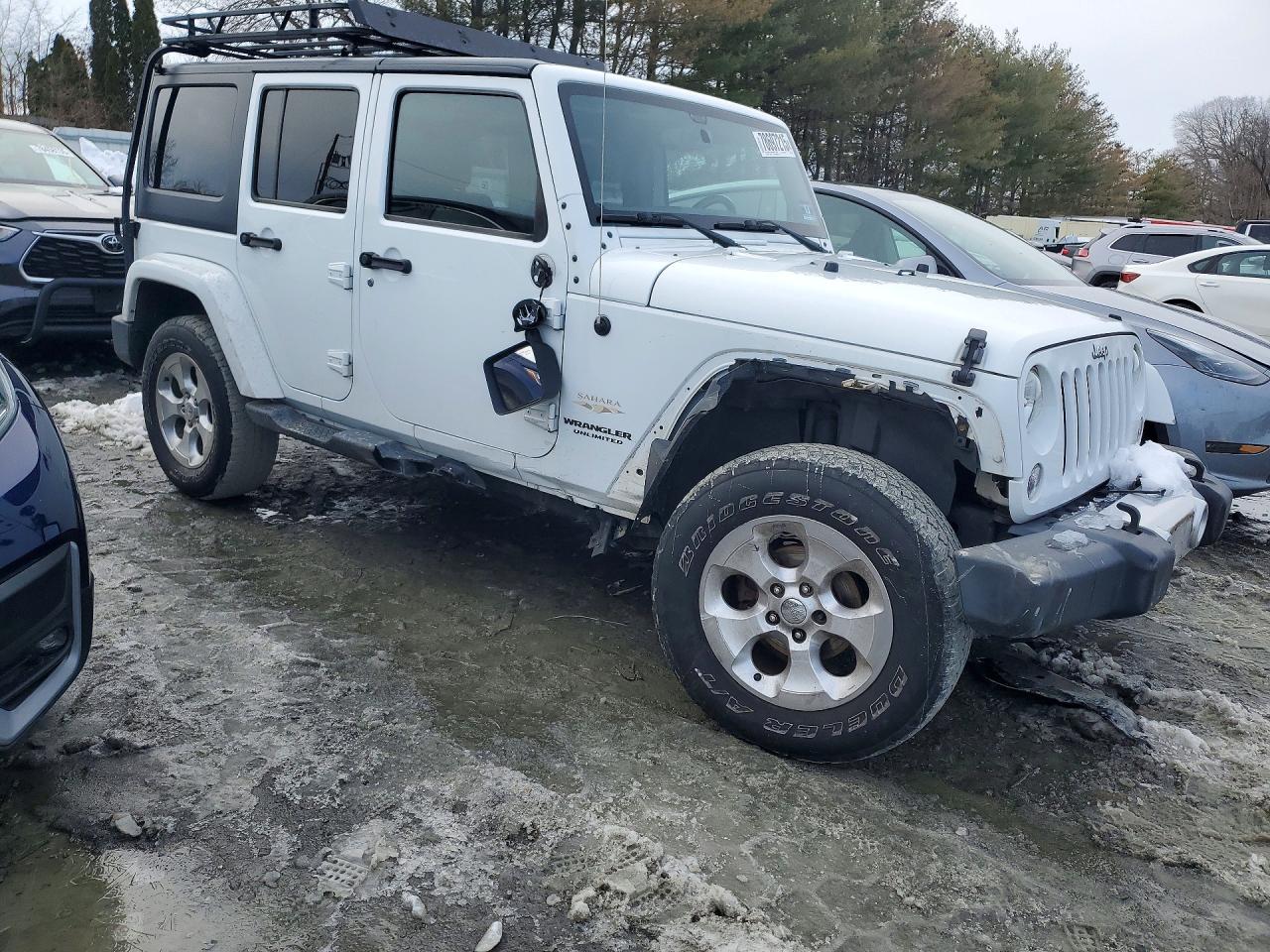 2015 JEEP WRANGLER UNLIMITED SAHARA photo 4
