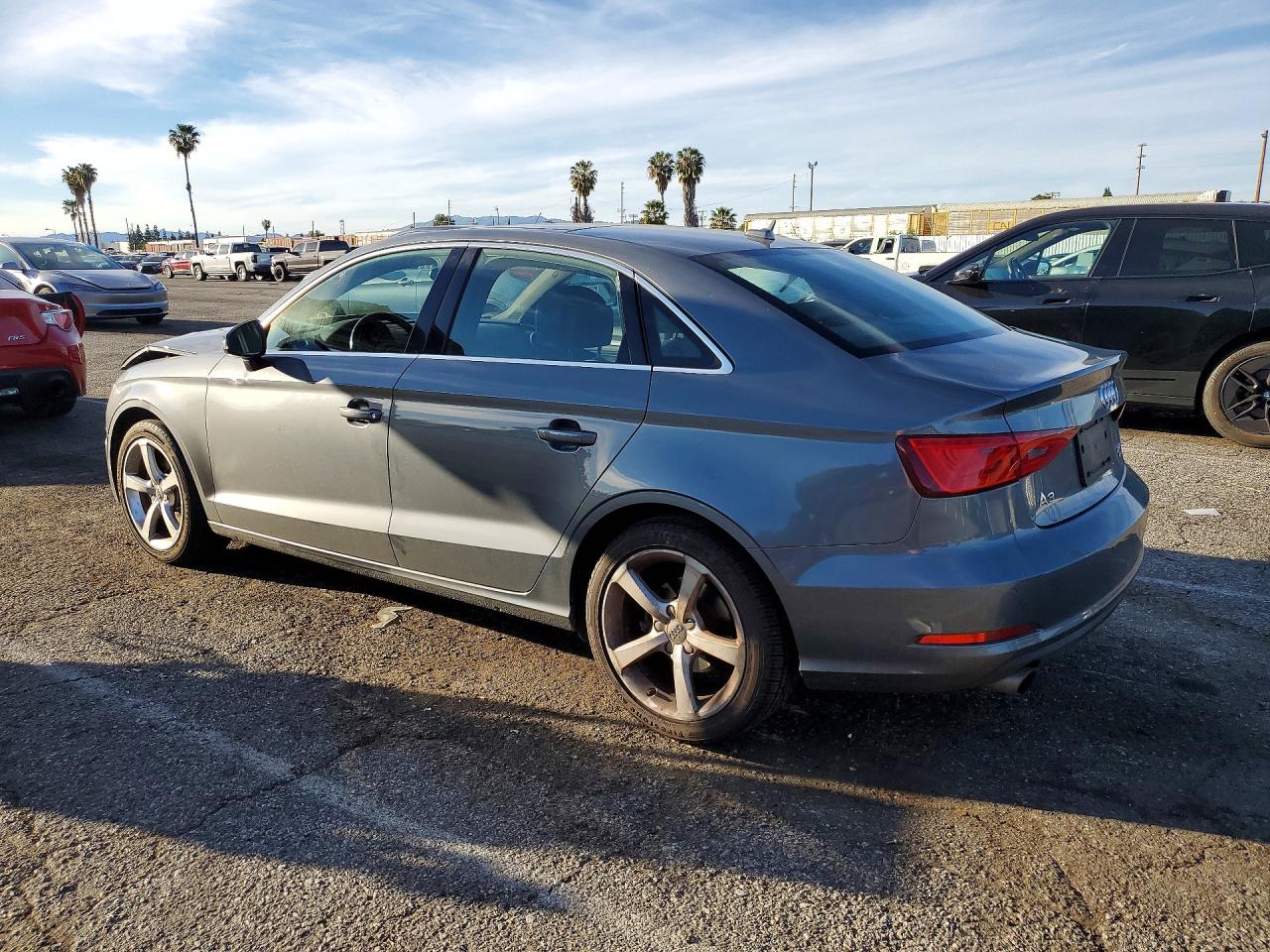2015 AUDI A3 PREMIUM photo 2