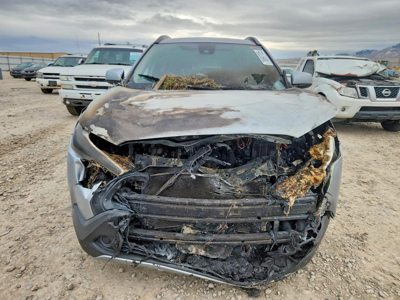 2022 TOYOTA COROLLA CROSS LE photo 9