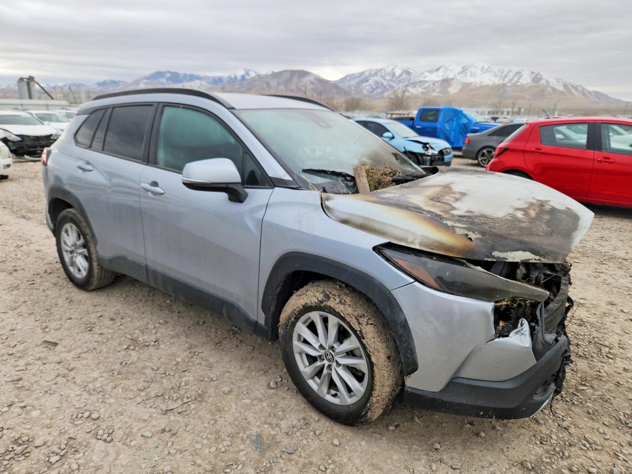 2022 TOYOTA COROLLA CROSS LE photo 7