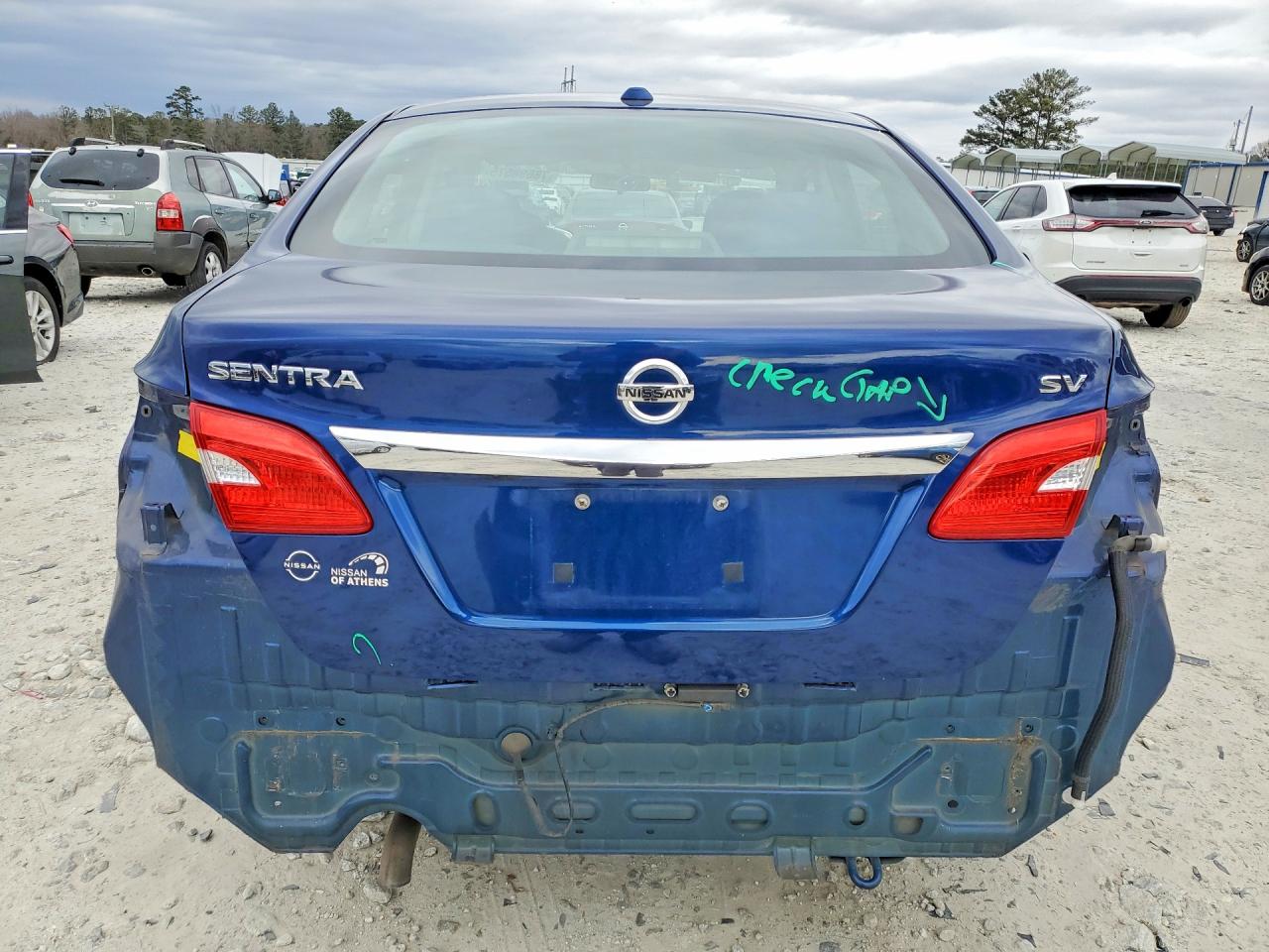 2019 NISSAN SENTRA S photo 6