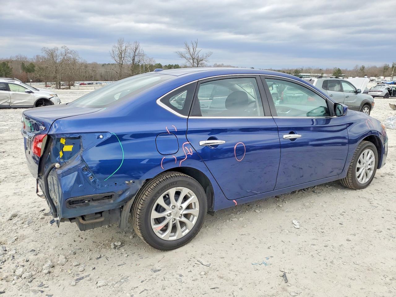 2019 NISSAN SENTRA S photo 3