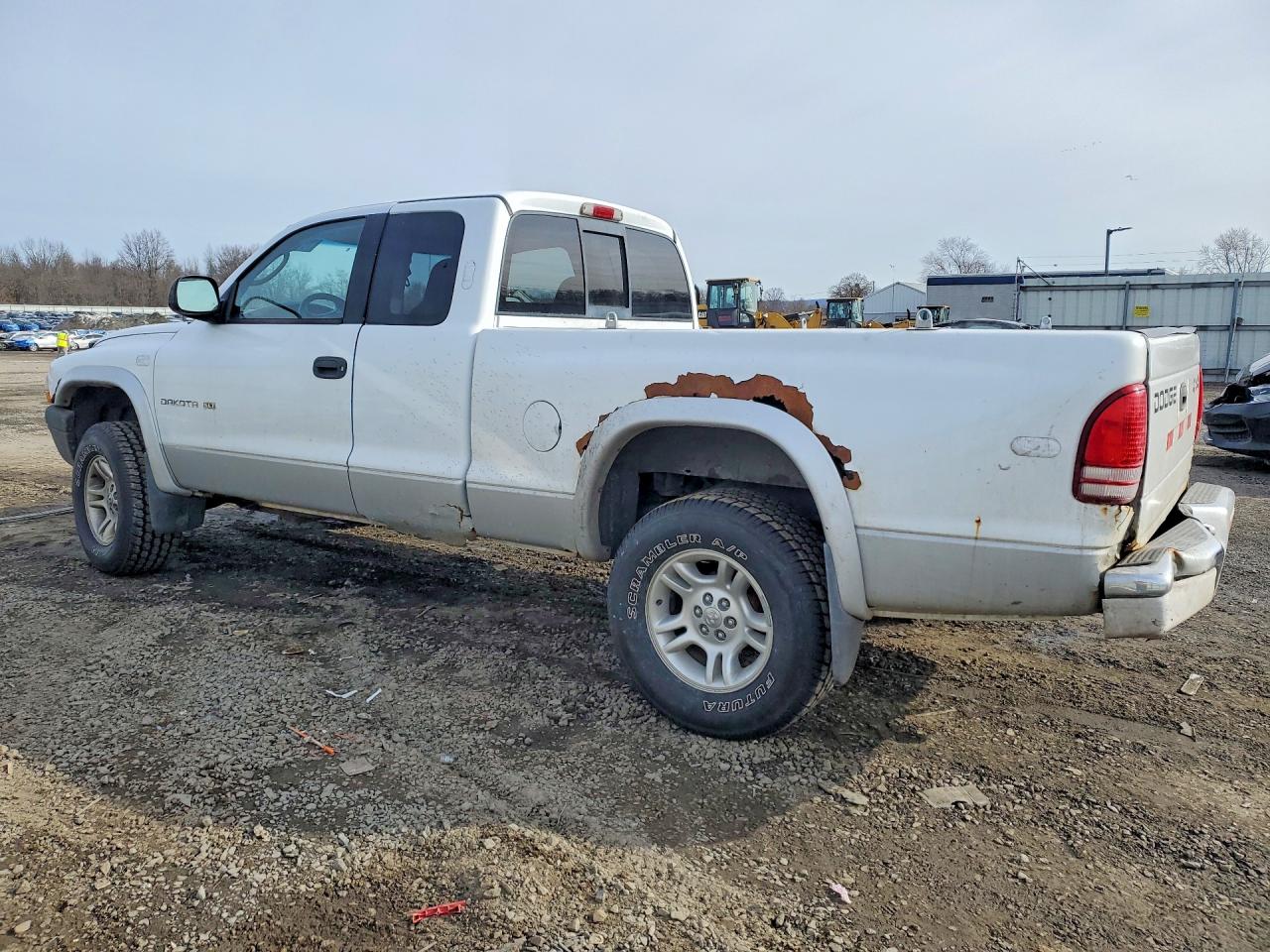 2001 DODGE DAKOTA photo 2