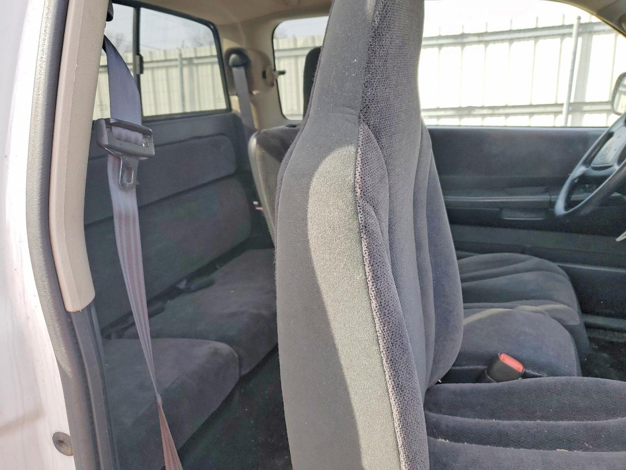 2001 DODGE DAKOTA photo 10