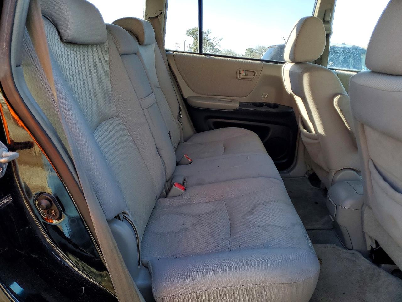 2005 TOYOTA HIGHLANDER BASE photo 21