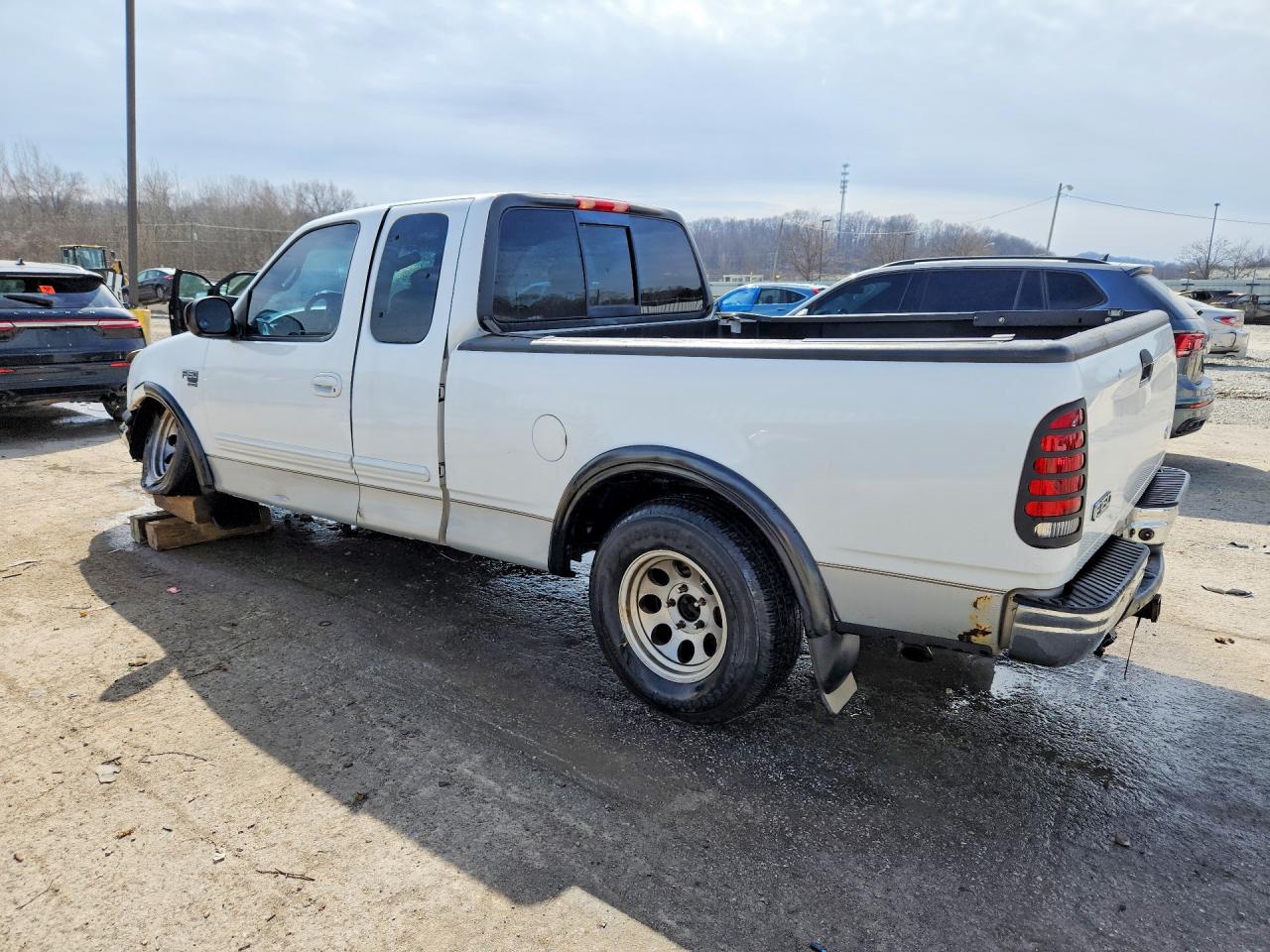 2001 FORD F150 photo 2
