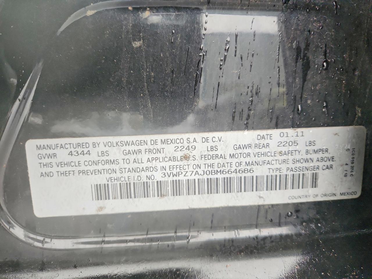 2011 VOLKSWAGEN JETTA S photo 23