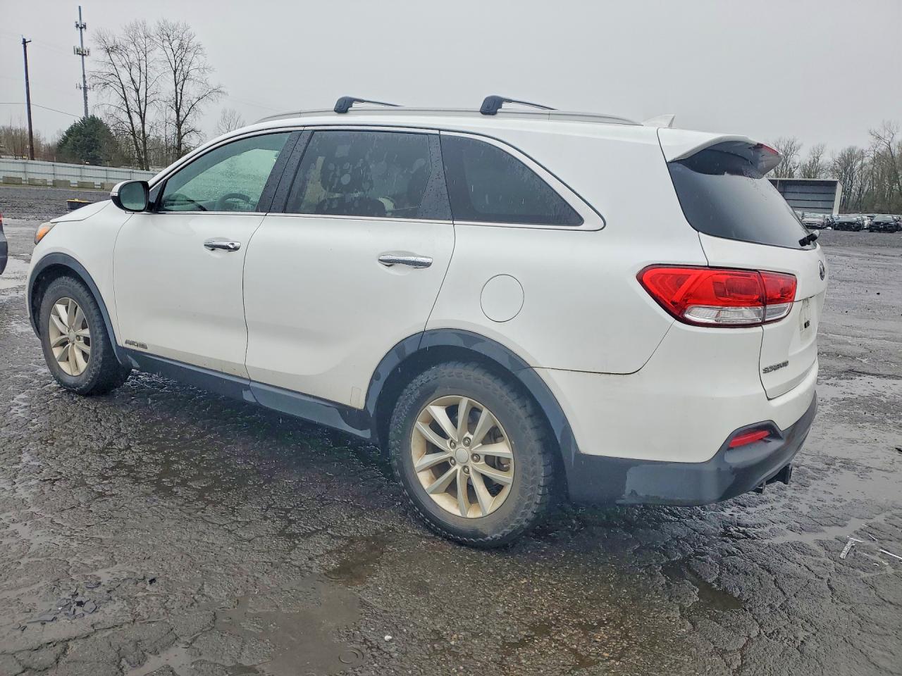 2016 KIA SORENTO LX V6 photo 2