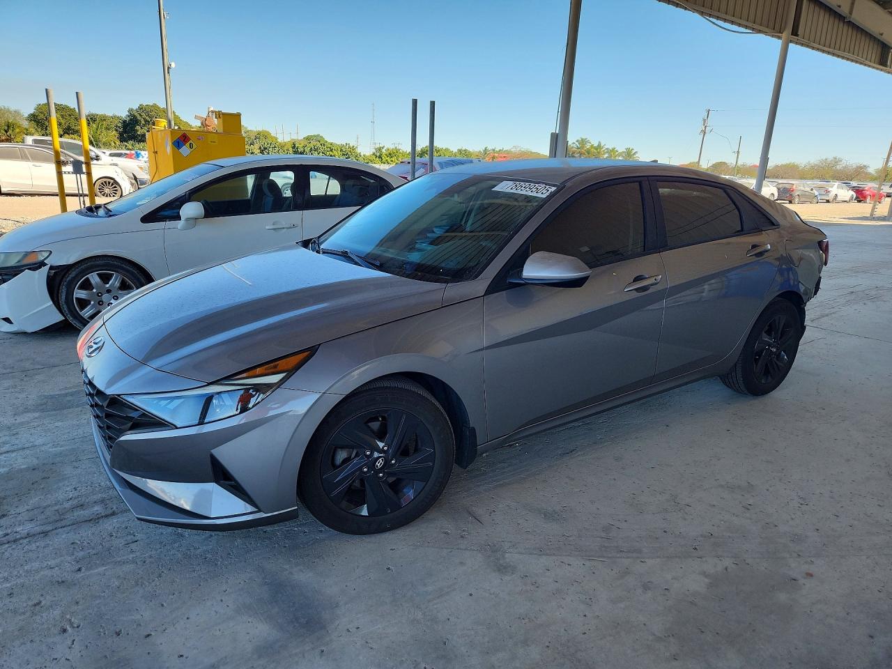 2022 HYUNDAI ELANTRA