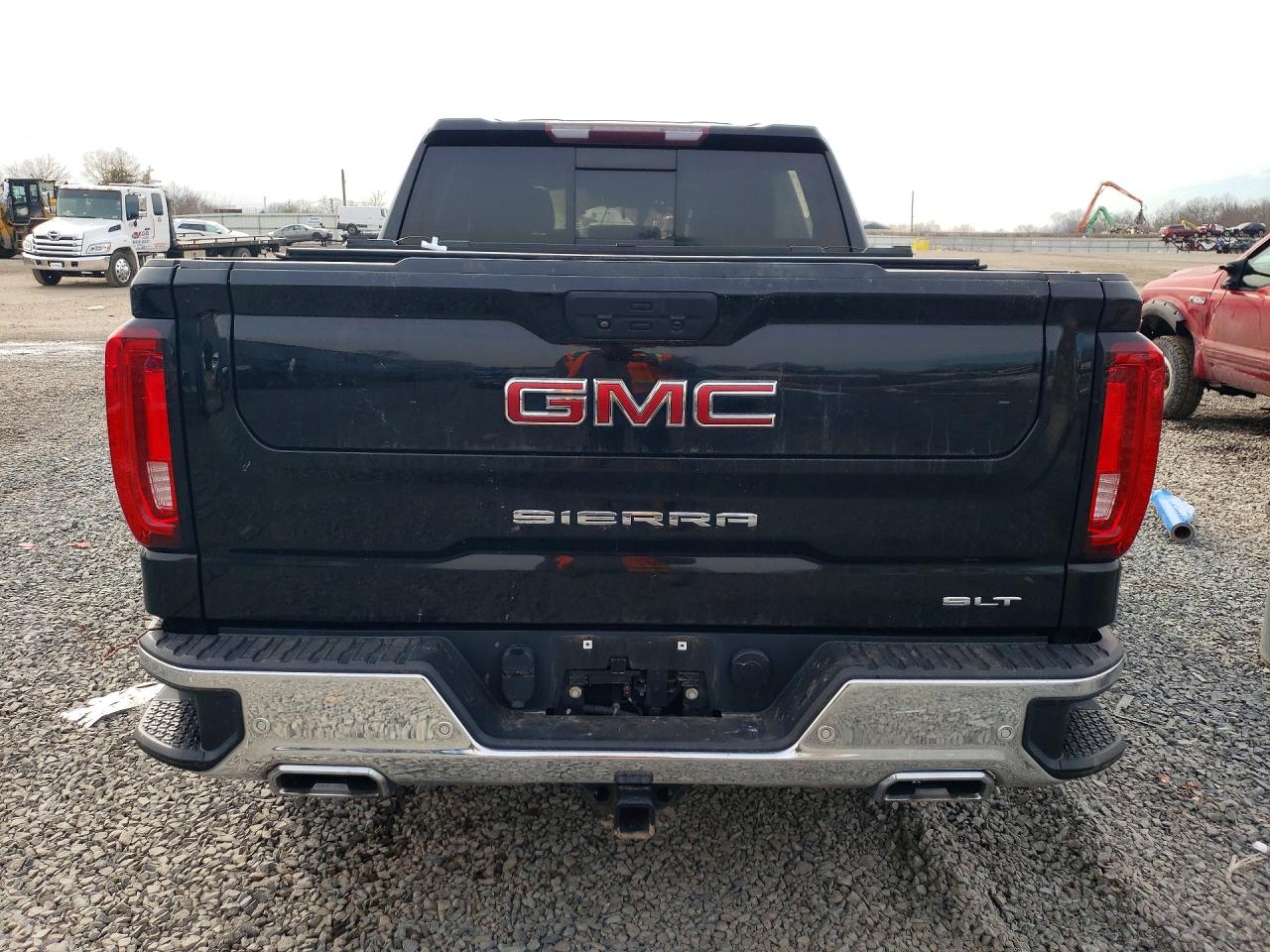 2020 GMC SIERRA K1500 SLT photo 11