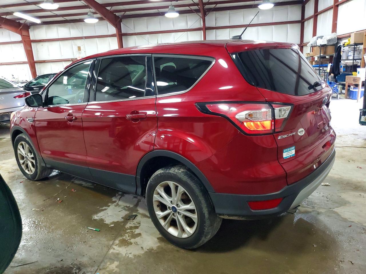 2017 FORD ESCAPE SE photo 3