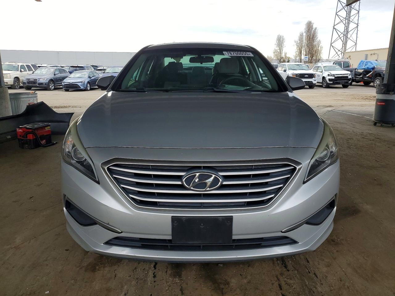 2017 HYUNDAI SONATA SE photo 9