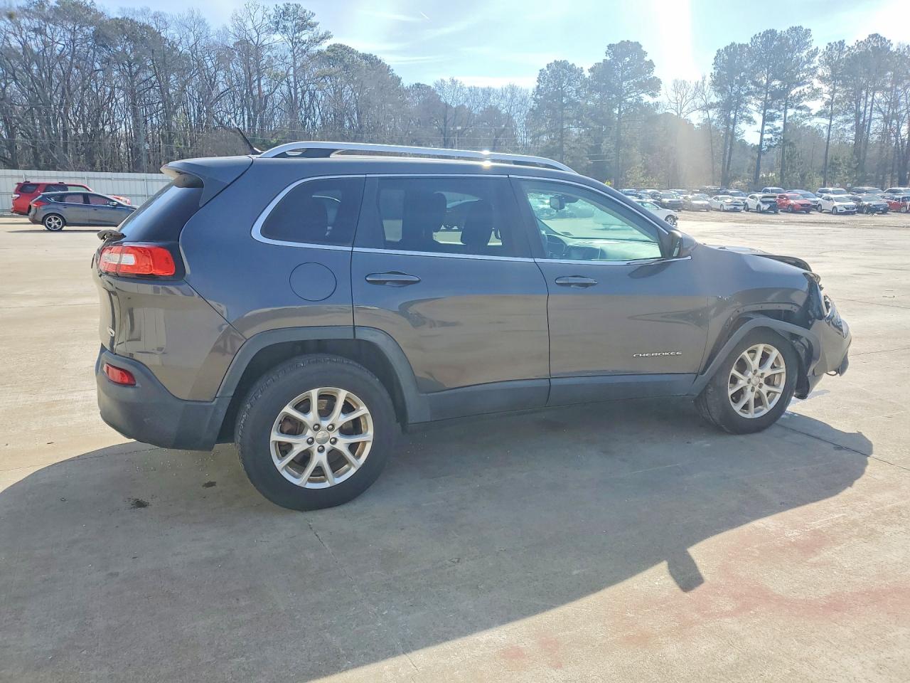 2014 JEEP CHEROKEE LATITUDE photo 5