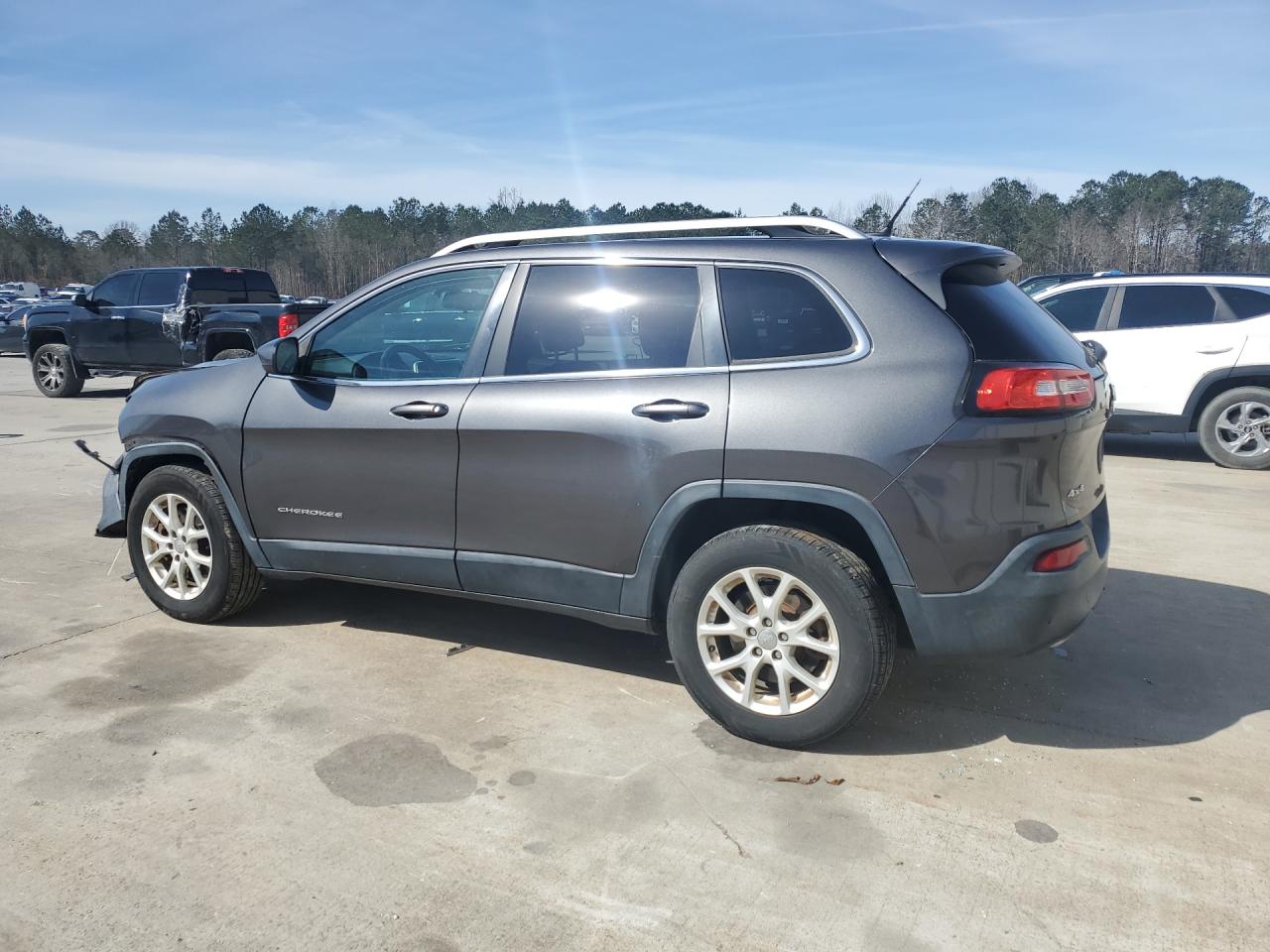 2014 JEEP CHEROKEE LATITUDE photo 3