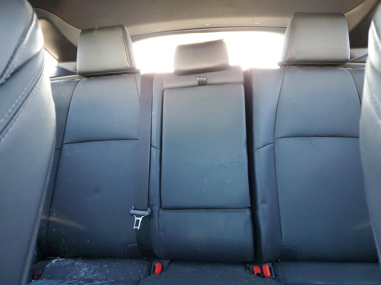 2022 TOYOTA VENZA LE photo 10