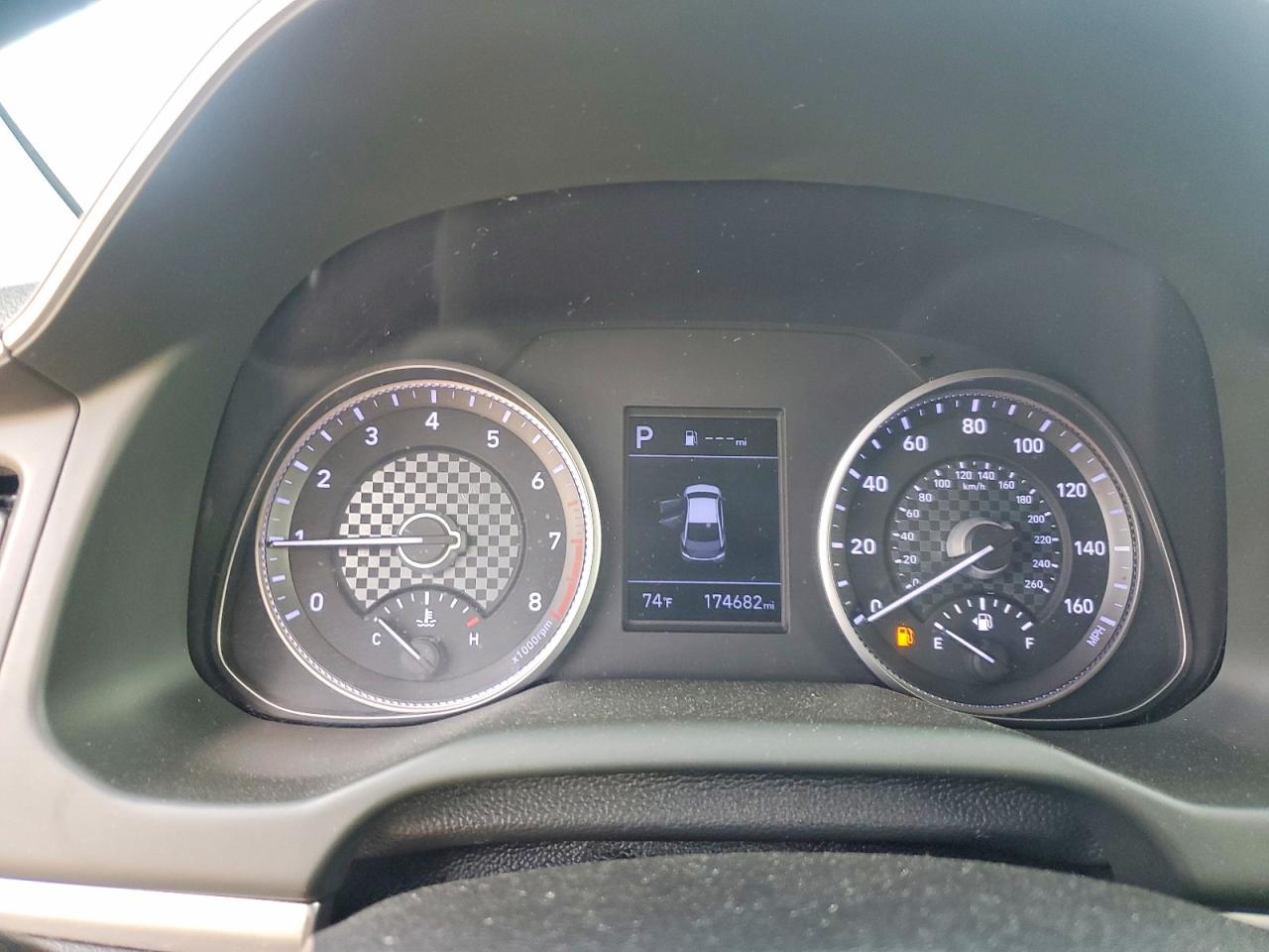 2020 HYUNDAI ELANTRA SE photo 9