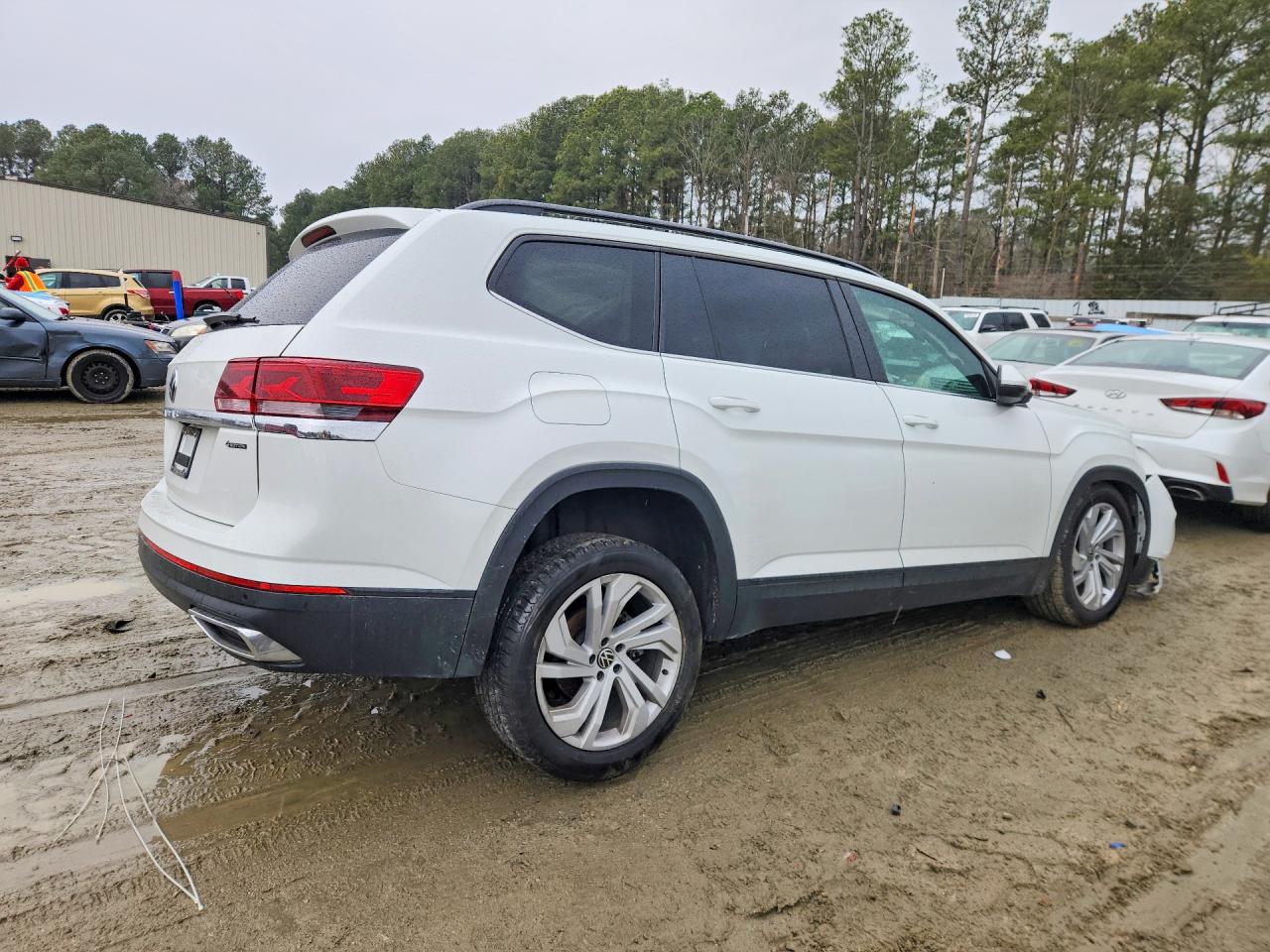 2023 VOLKSWAGEN ATLAS SE photo 5