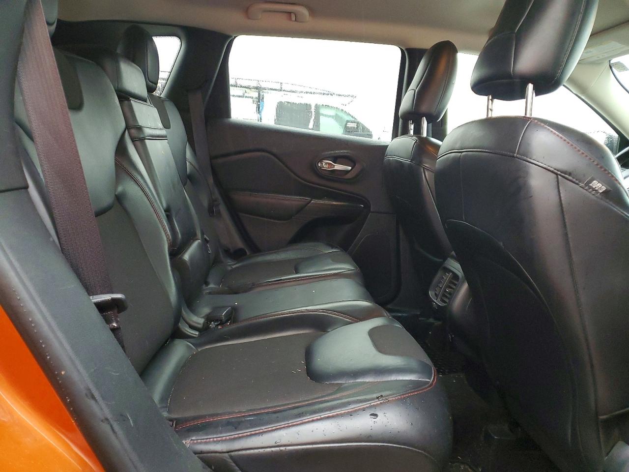 2016 JEEP CHEROKEE TRAILHAWK photo 19
