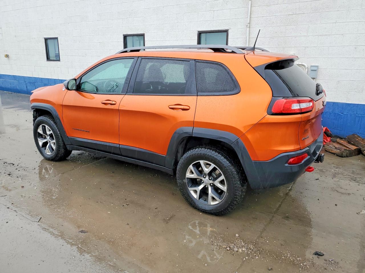 2016 JEEP CHEROKEE TRAILHAWK photo 3
