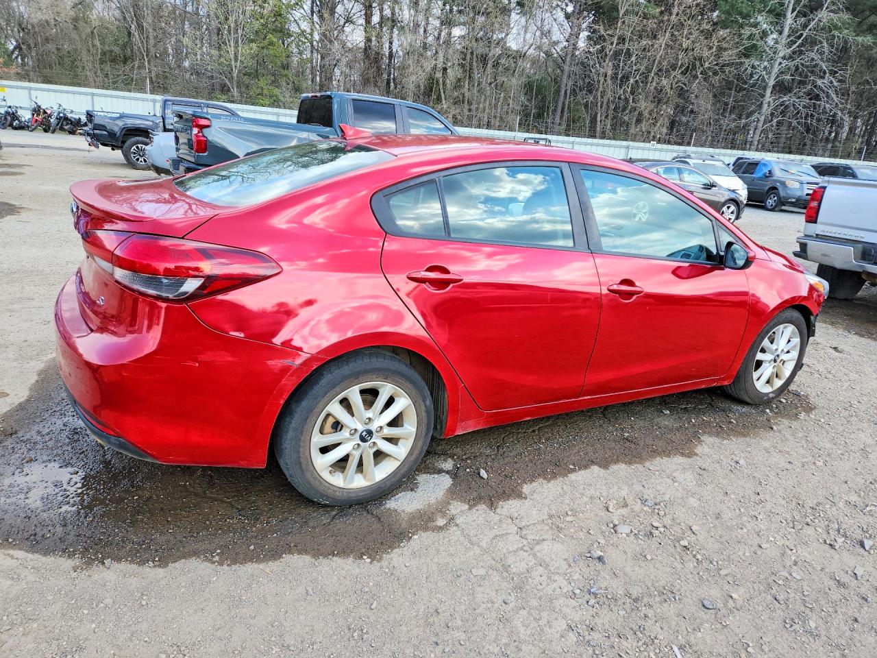 2017 KIA FORTE S photo 5