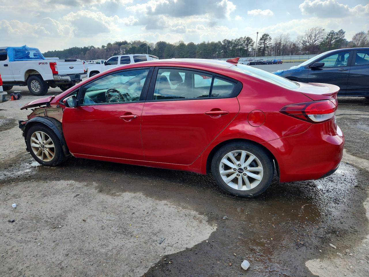 2017 KIA FORTE S photo 3