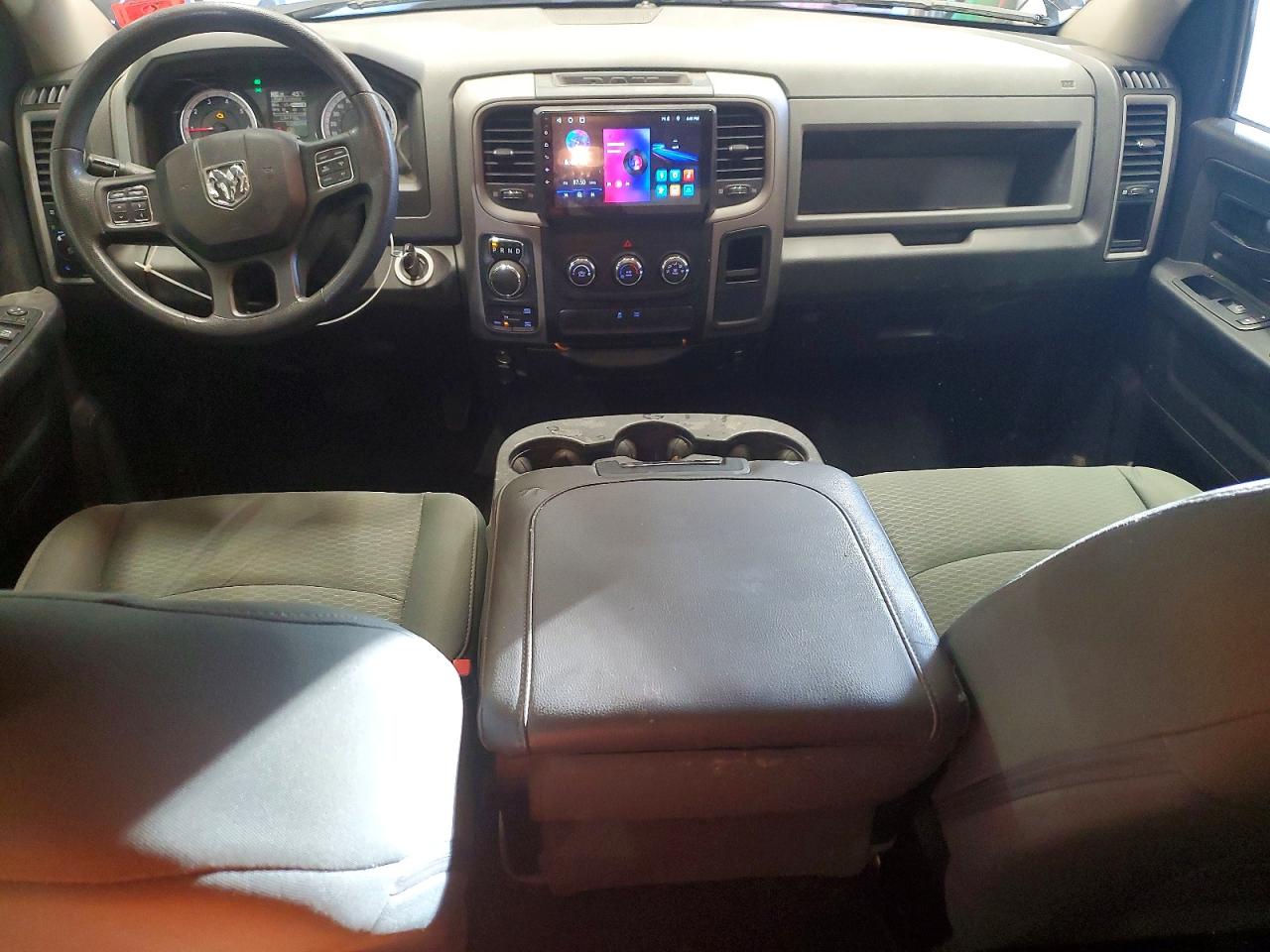 2017 RAM 1500 ST photo 15