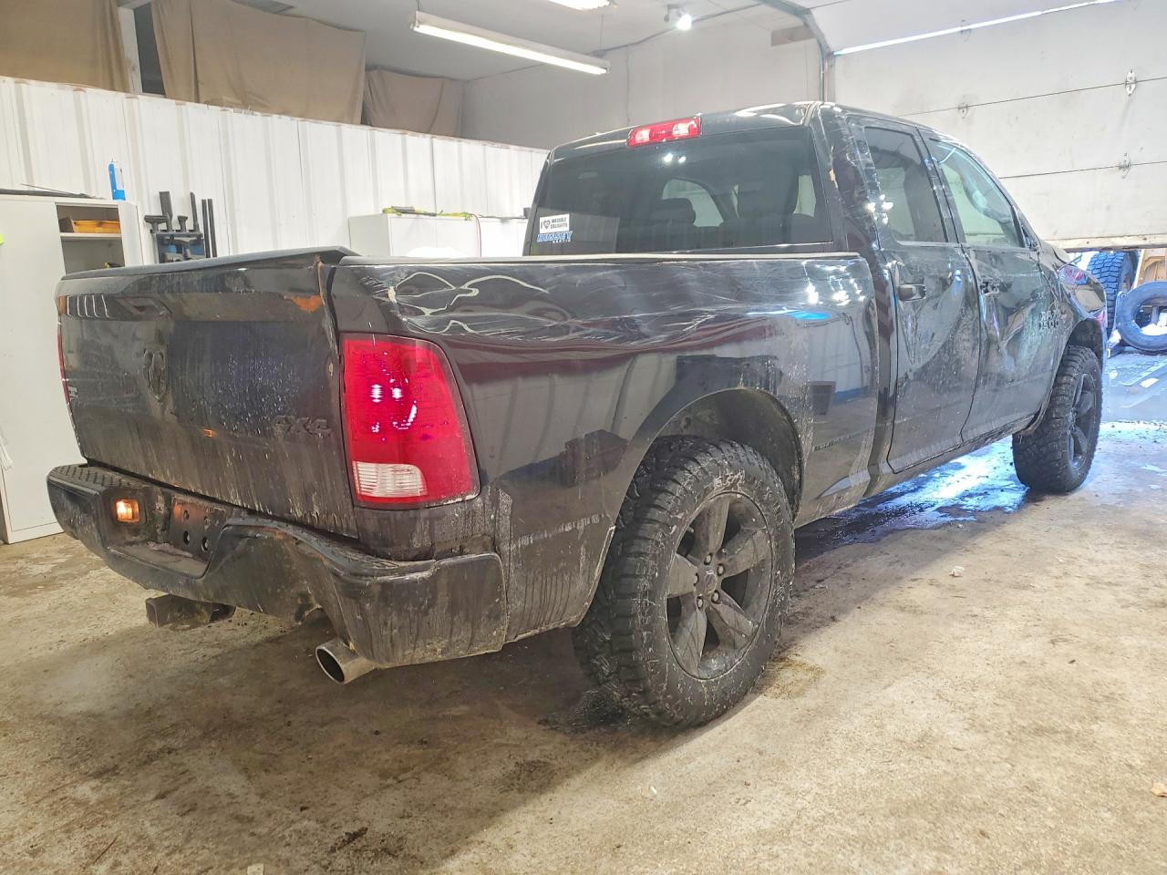 2017 RAM 1500 ST photo 5