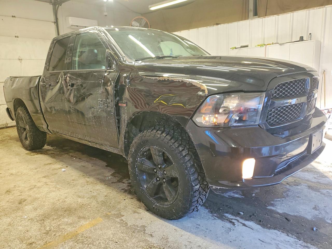 2017 RAM 1500 ST photo 7