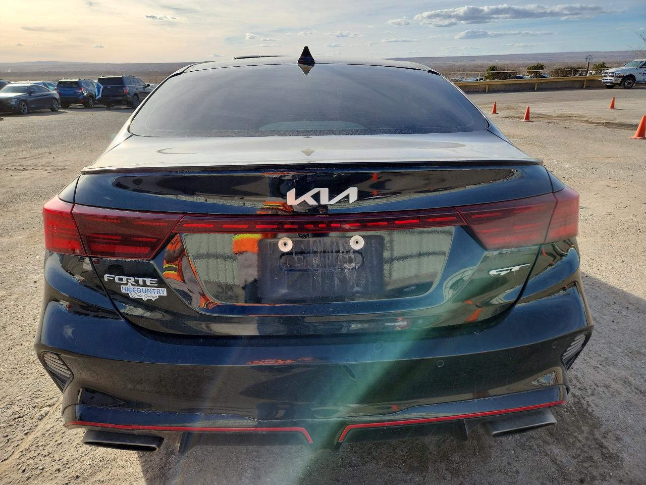 2023 KIA FORTE GT photo 11