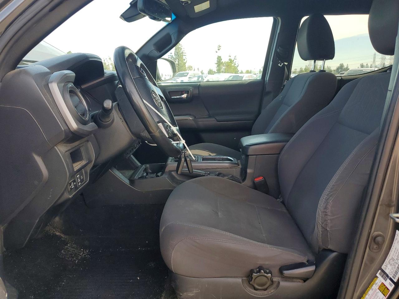 2019 TOYOTA TACOMA DOUBLE CAB photo 13