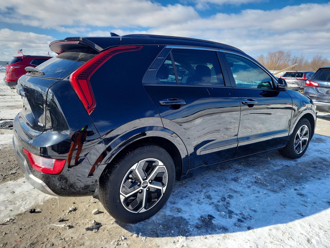 2025 KIA NIRO SX photo 3