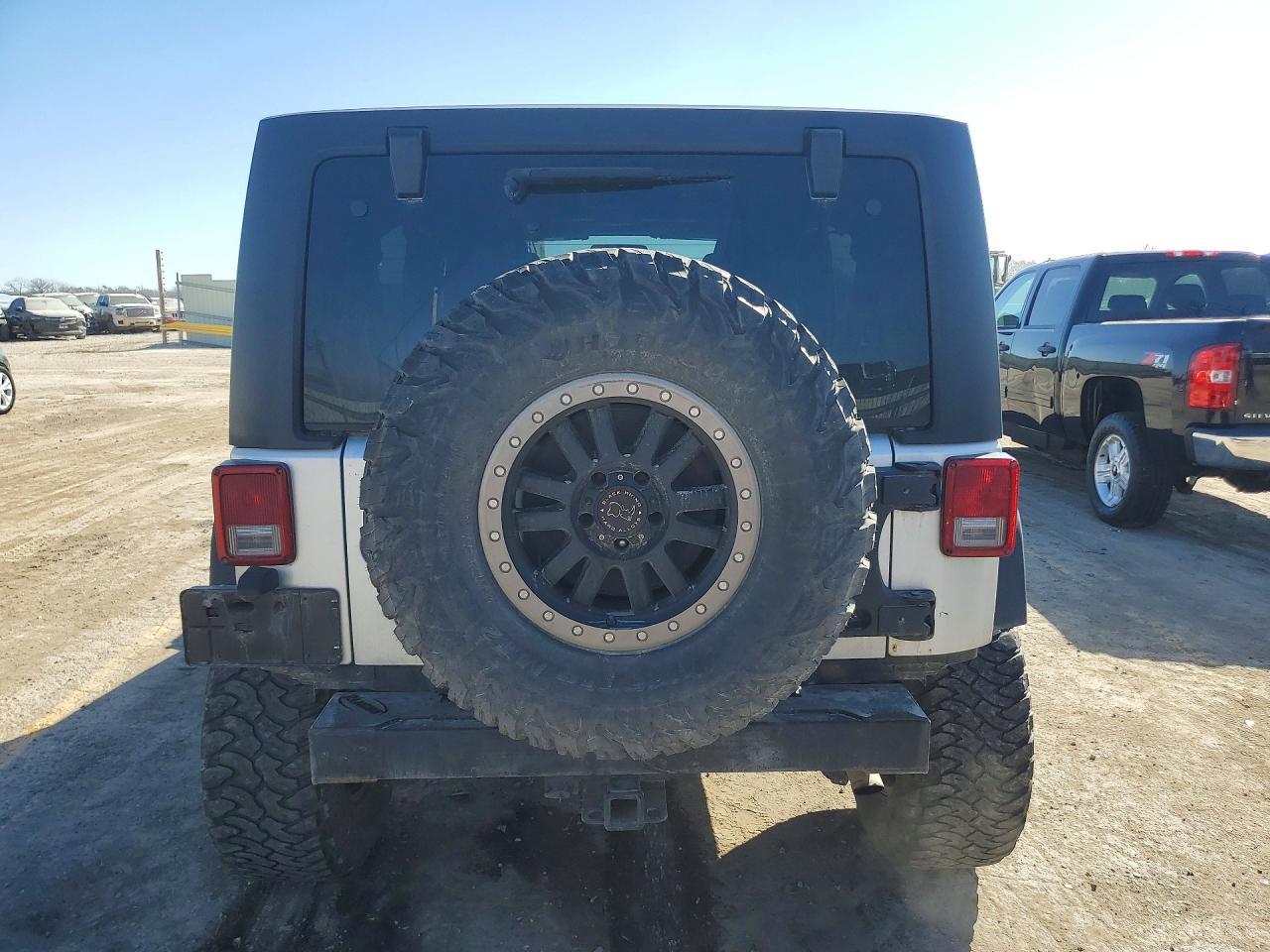 2011 JEEP WRANGLER UNLIMITED photo 16