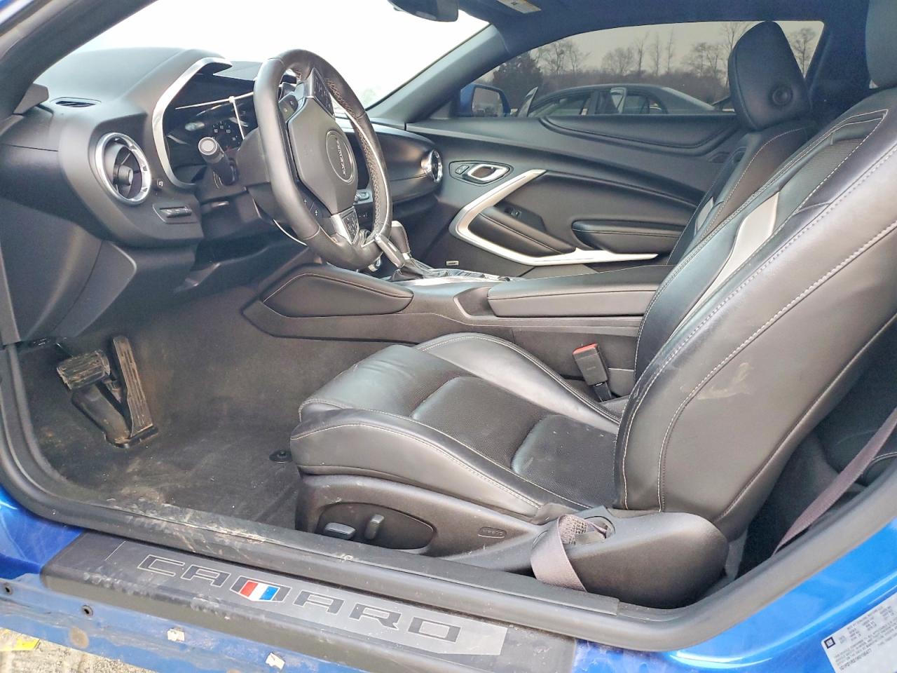 2017 CHEVROLET CAMARO LT photo 19