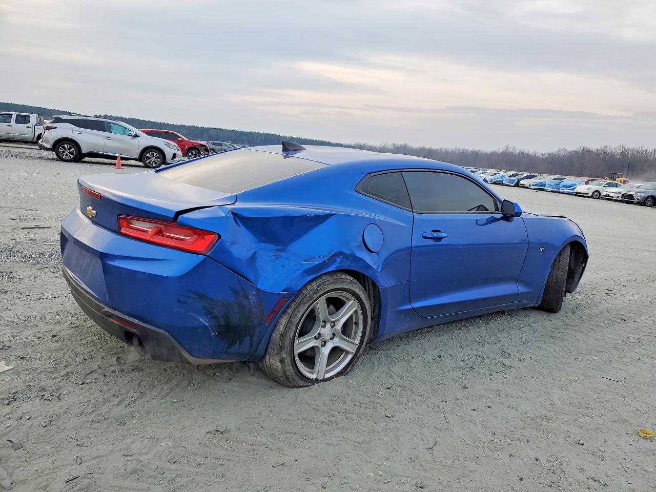 2017 CHEVROLET CAMARO LT photo 7