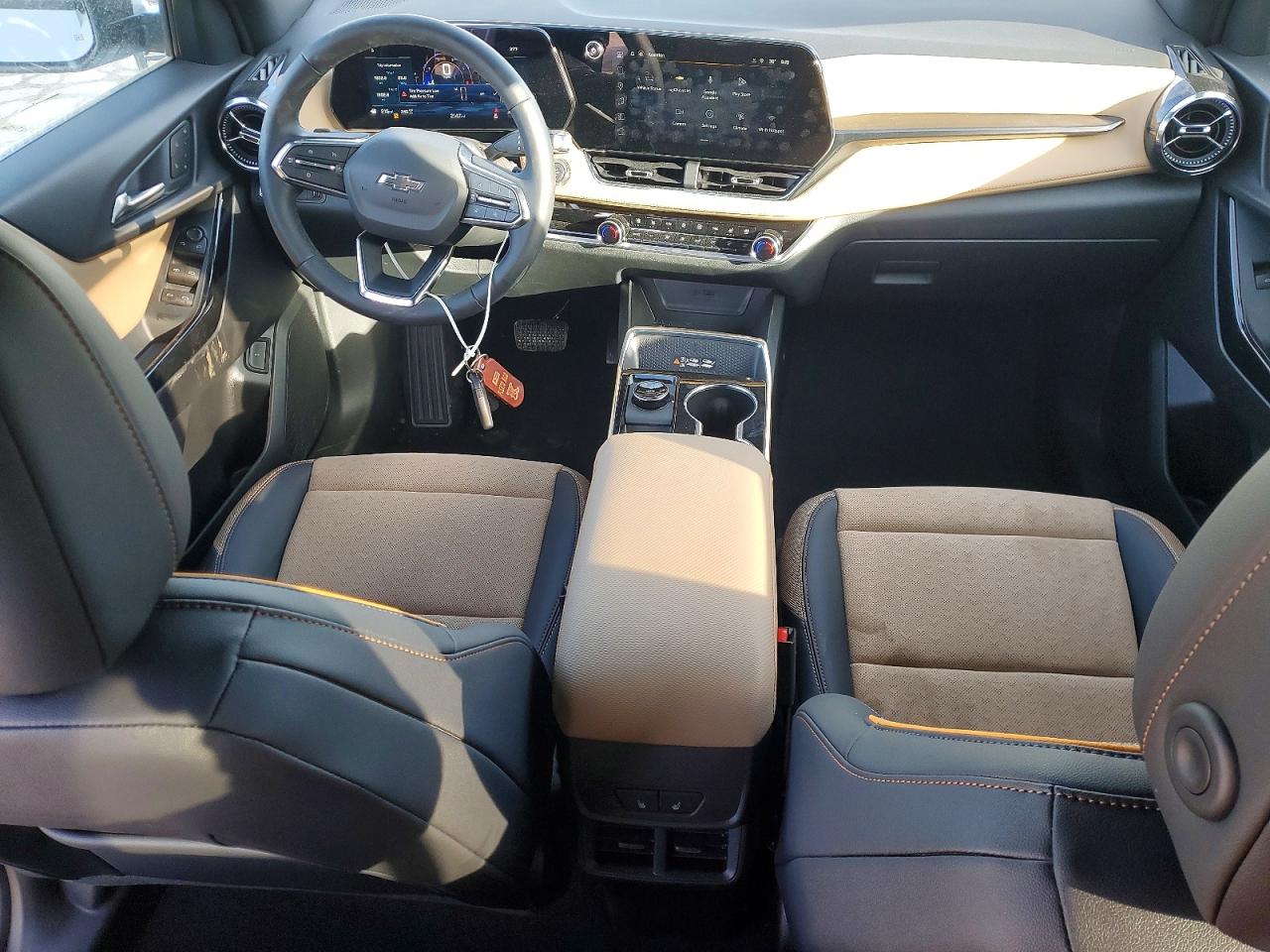 2026 CHEVROLET EQUINOX ACTIV photo 15