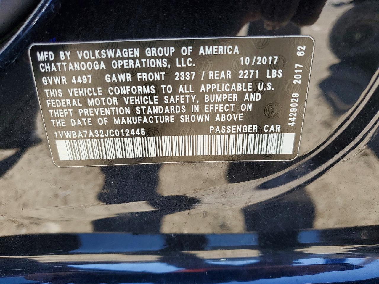 2018 VOLKSWAGEN PASSAT SE photo 12