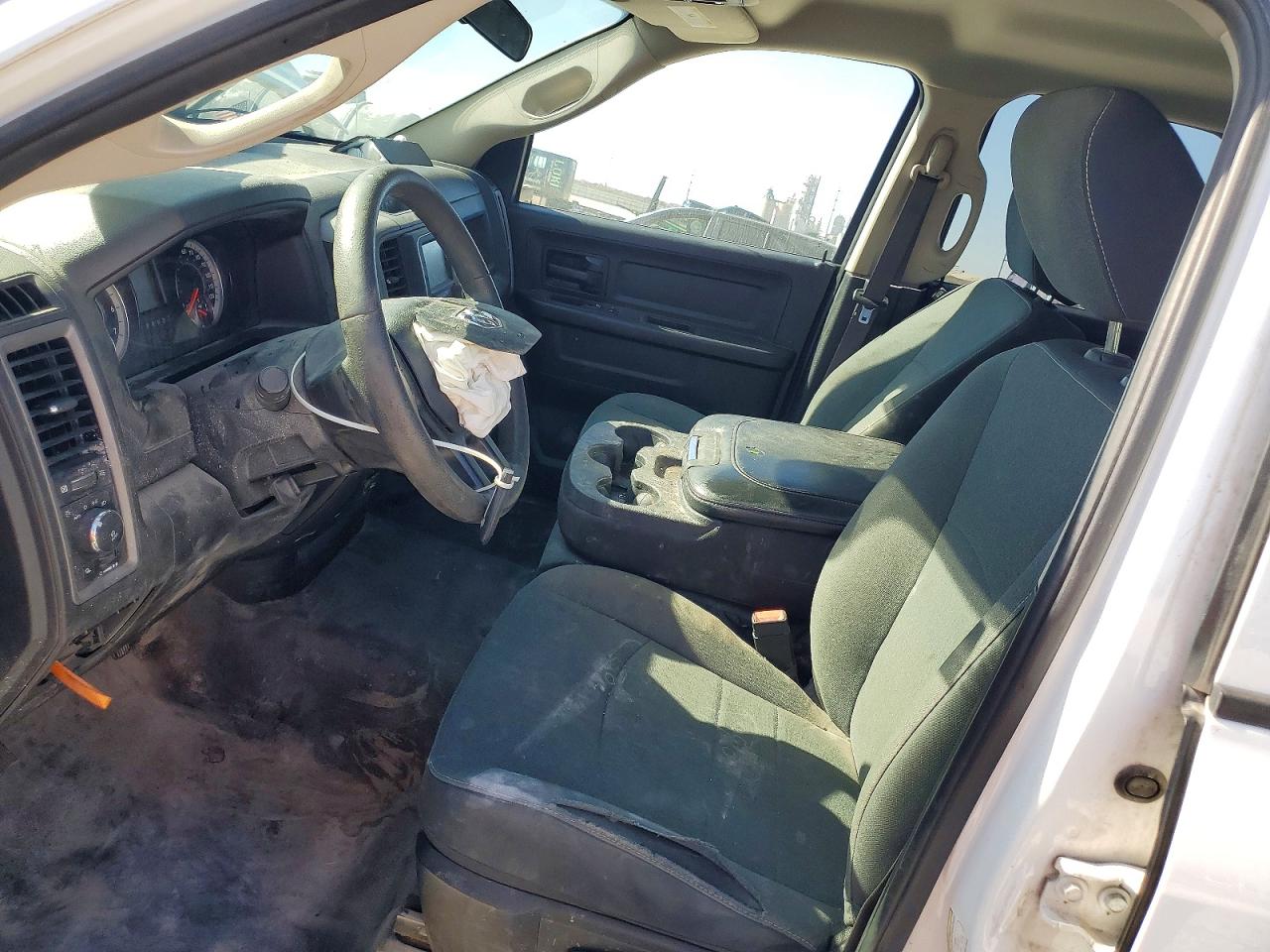 2021 RAM 1500 CLASSIC TRADESMAN photo 7